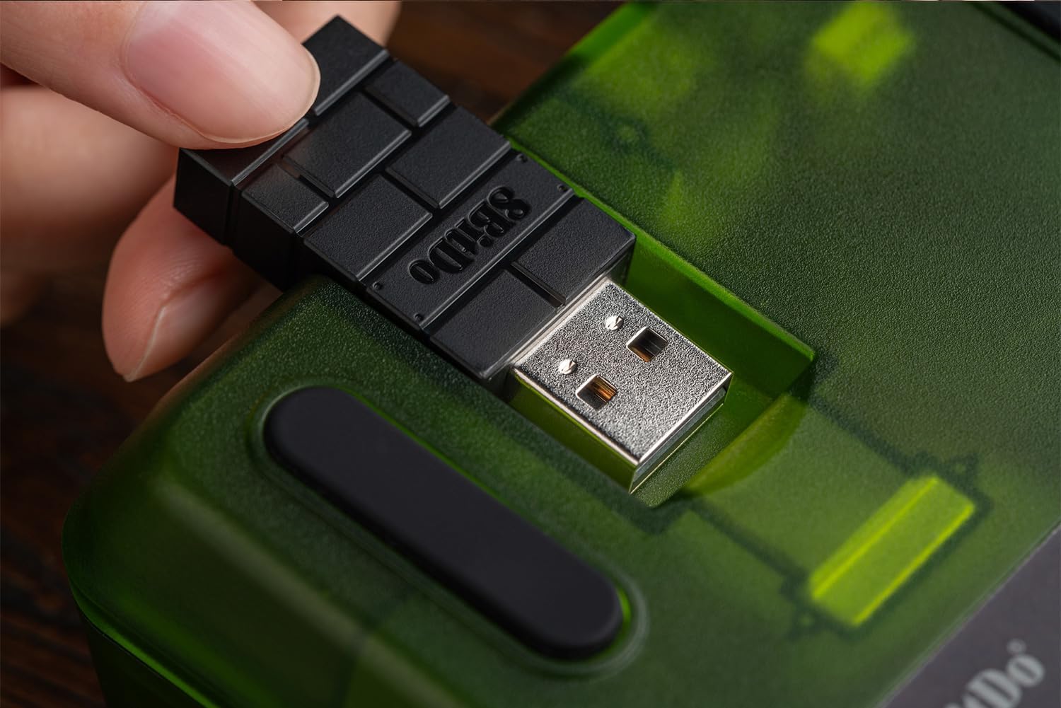 8BitDo Retro 18 Mechanical Numpad Xbox Edition