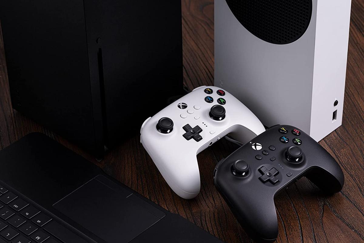 Manette 8bitdo Ultimate Wired pour Xbox et PC - Noir - Manettes - 8Bitdo - Shop Just for Games