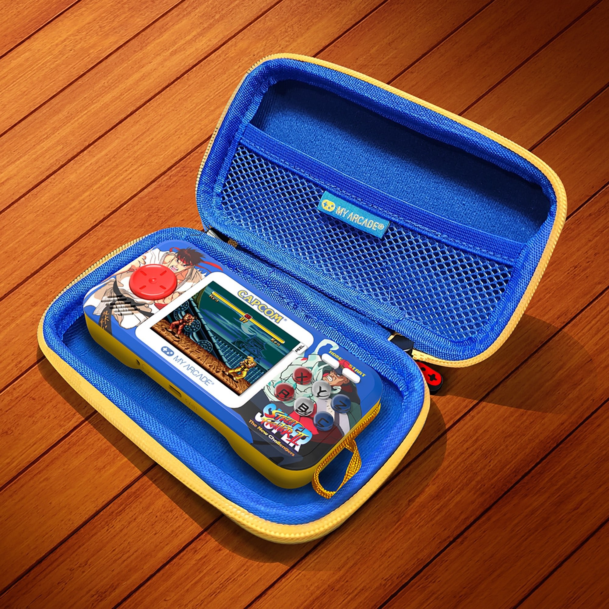 My Arcade - Pocket Player Super Street Fighter II + Etui de transport - Console portable - My Arcade - Shop Just for Games